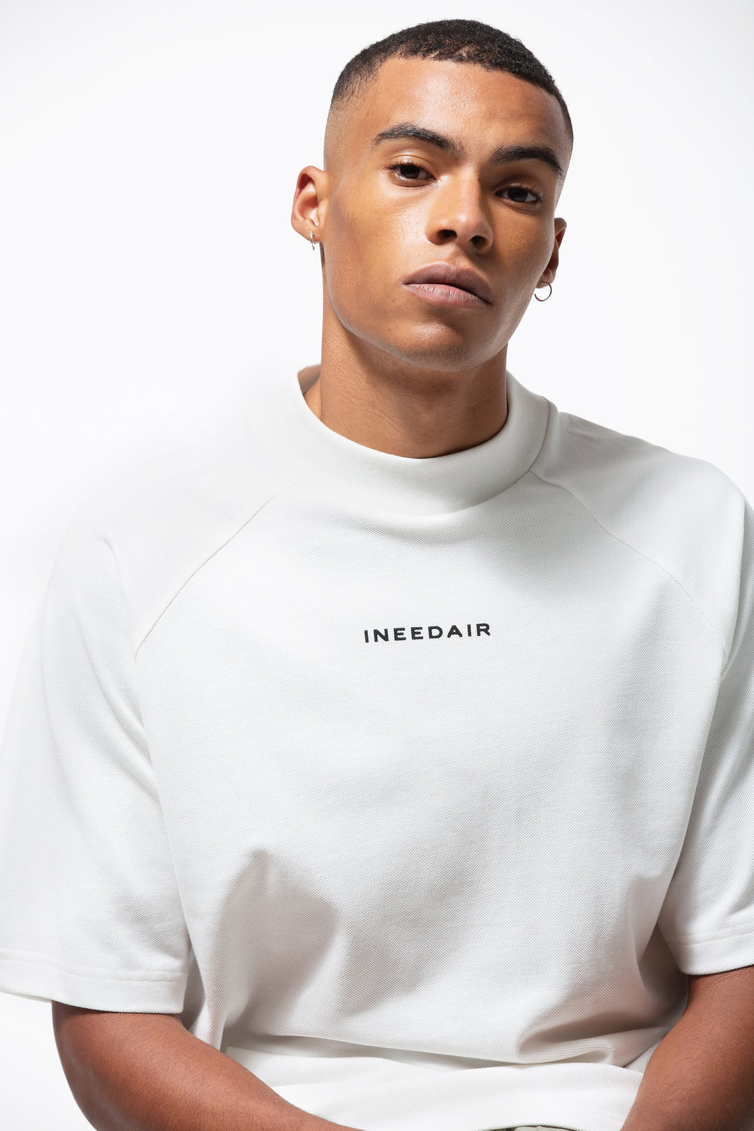 SST RAGLAN OFF-WHITE LOGO